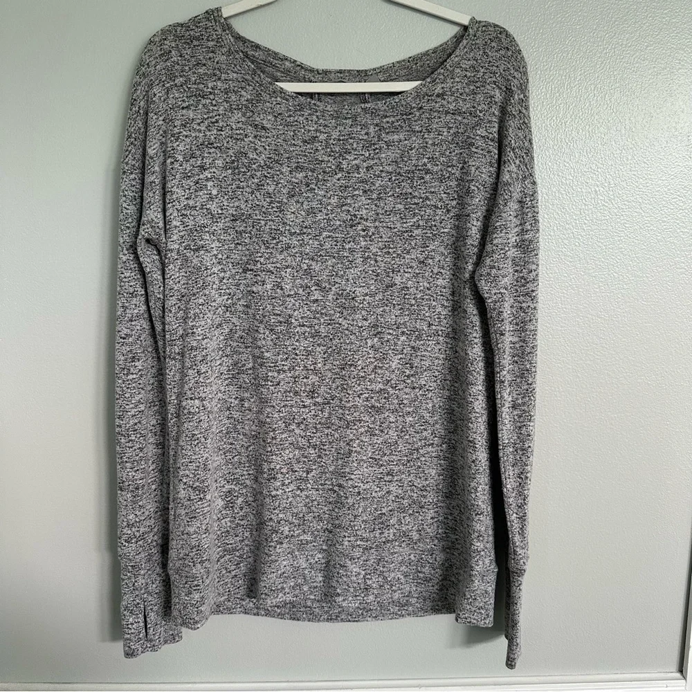 Athleta Luxe Cutout Pose Long Sleeve Sweater